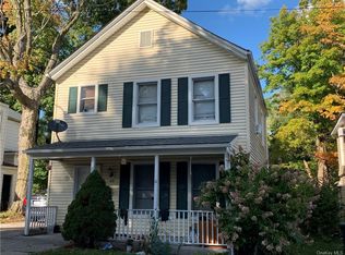 48 McEwen St, Warwick, NY 10990