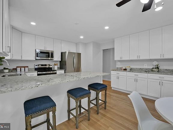 2nd image of 5685 French Ave