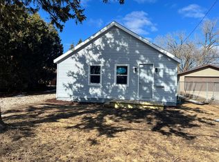 238 W Smith Ave, Oshkosh, WI 54901