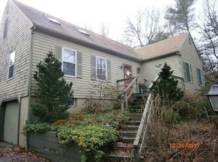 5 Michael Rd, Pocasset, MA 02559