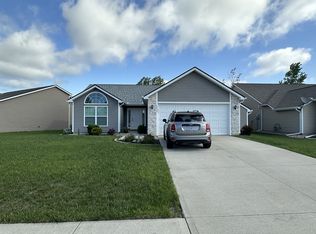 8034 Easthampton Blvd, Fort Wayne, IN 46835