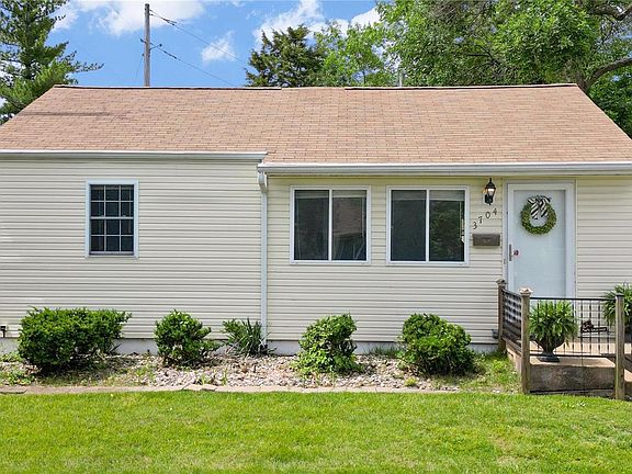 2nd image of 3704 Courtois St