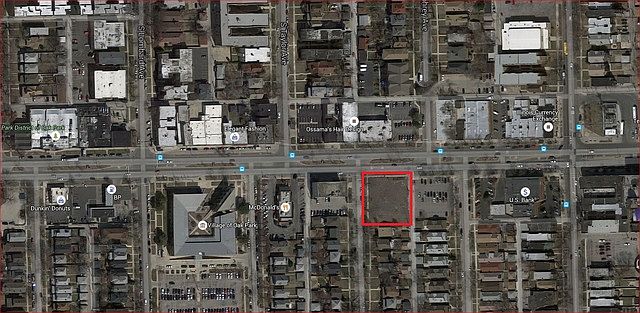 2nd image of 500 Lyman Ave