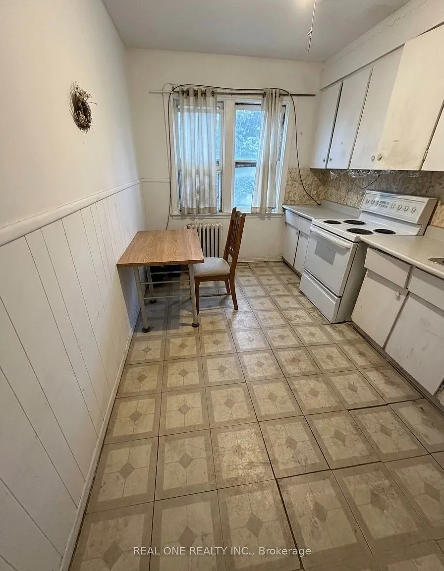 1 bed, $700 — Photo 3