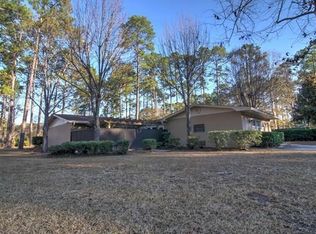 2201 Azalea Dr, Valdosta, GA 31602