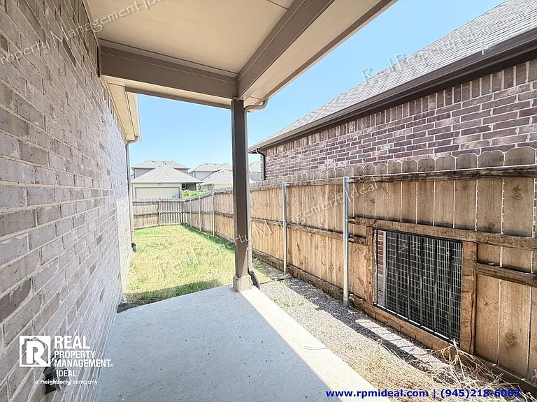 4808 Sparkling Ptwy — Photo 26