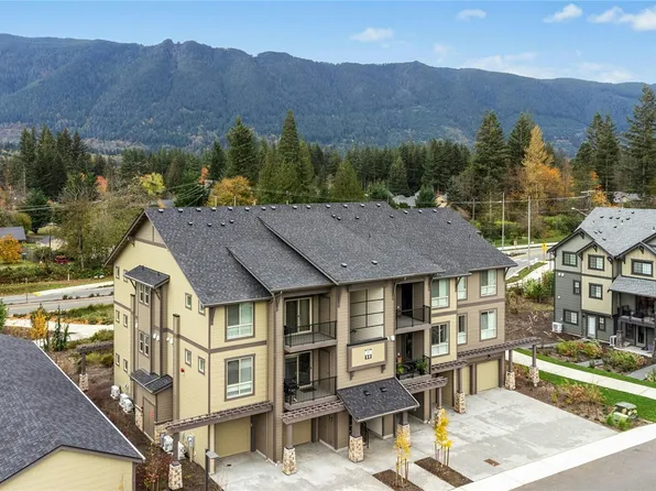 1845 SE 12th Place #H-204, North Bend, WA 98045