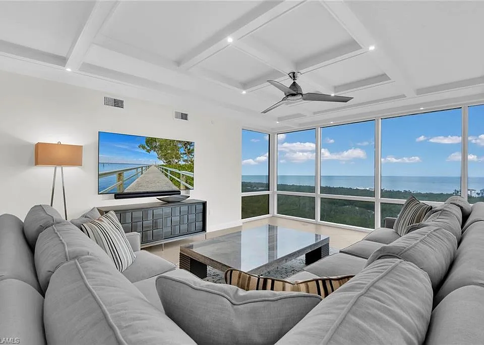 7515 Pelican Bay Blvd #17D