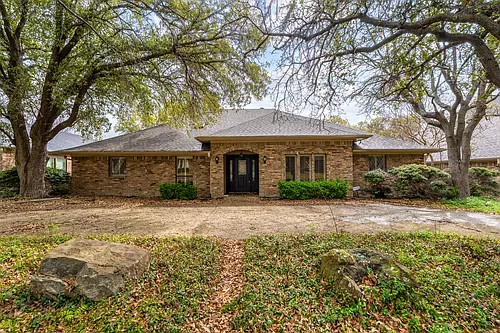 9922 Hickory Crossing St Photo 1