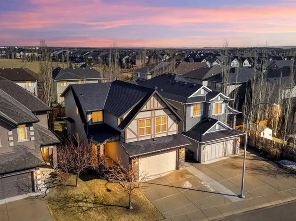 239 W Cranarch Lndg SE, Calgary, AB T3M 0Z7