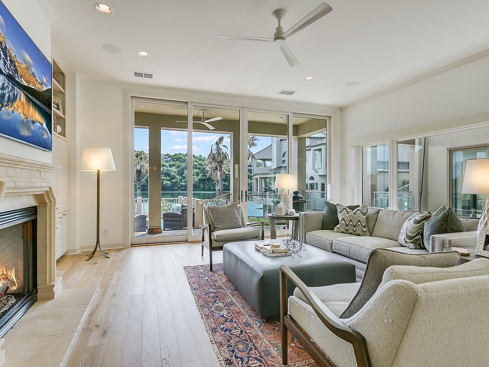1st image of 2329 Westlake Dr #10