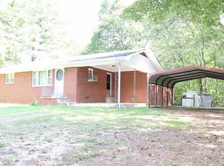 2435 Old Decaturville Rd, Parsons, TN 38363