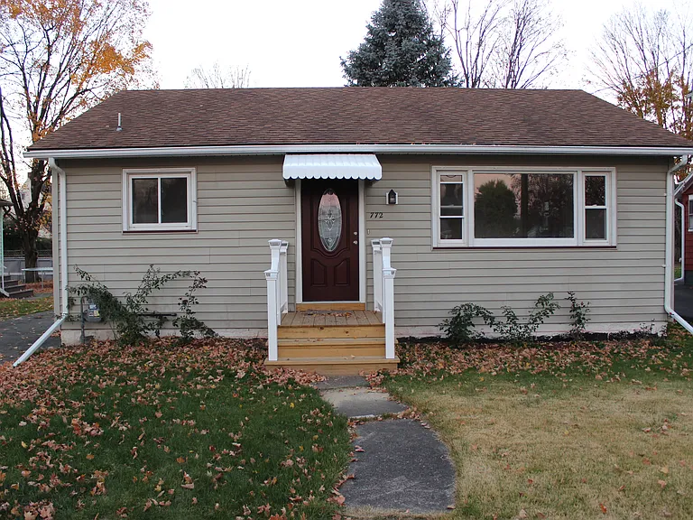 772 Southport St — Photo 22