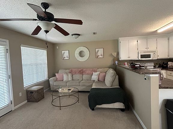 2nd image of 127 Winterberry Way