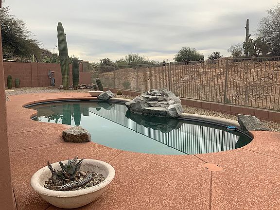 3rd image of 4955 S Las Mananitas Trl