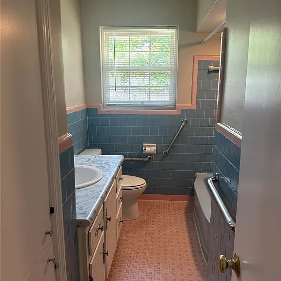 5201 Habersham St — Photo 13