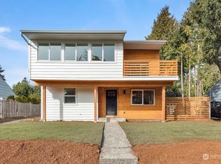 1452 SW 152nd St, Burien, WA 98166