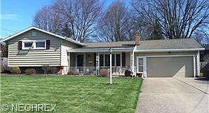 1st image of 9 Midwood Cir