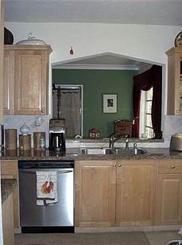 5th image of 2426 Tequesta Ln