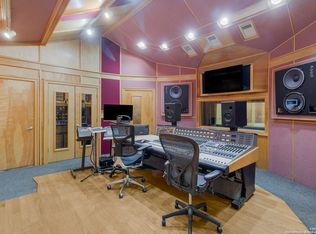 25802 Hazy Holw, San Antonio, TX 78255