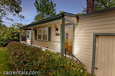 2nd image of 815 Bear Flag Way