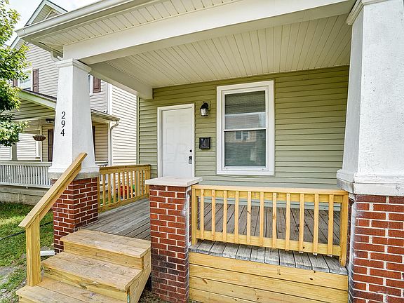 4th image of 294 Dakota Ave Unit 6