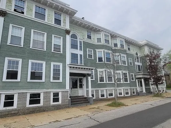 8 Harrison St, Manchester, NH