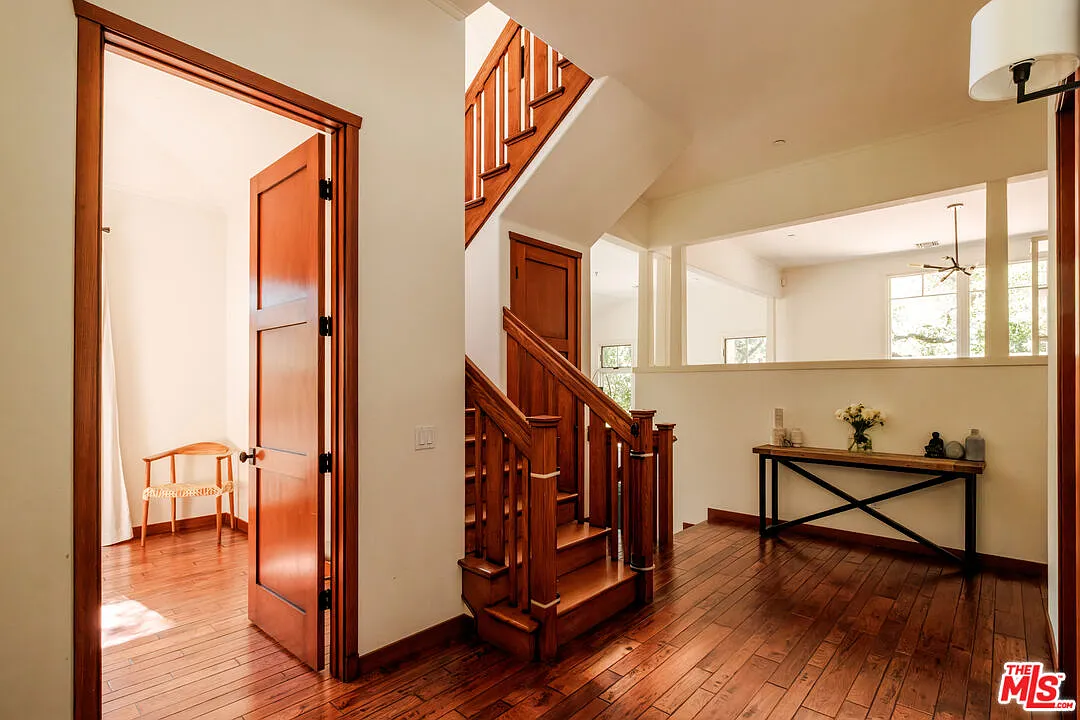 4 bed, 3.0 bath, 3231 sqft, $13,800 — Photo 4