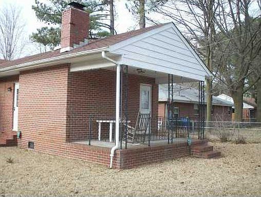 4th image of 1105 Harlie Ave