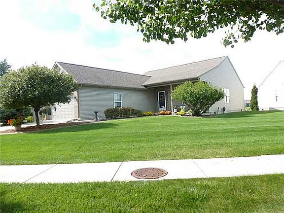 2nd image of 4828 Port Dr