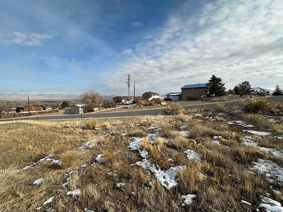 1st image of 199 Hideaway Ln