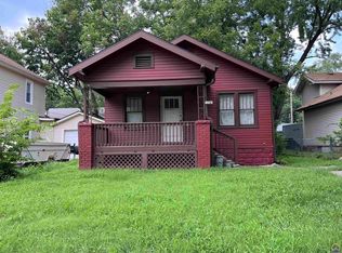 1116 SW 18th St, Topeka, KS 66604