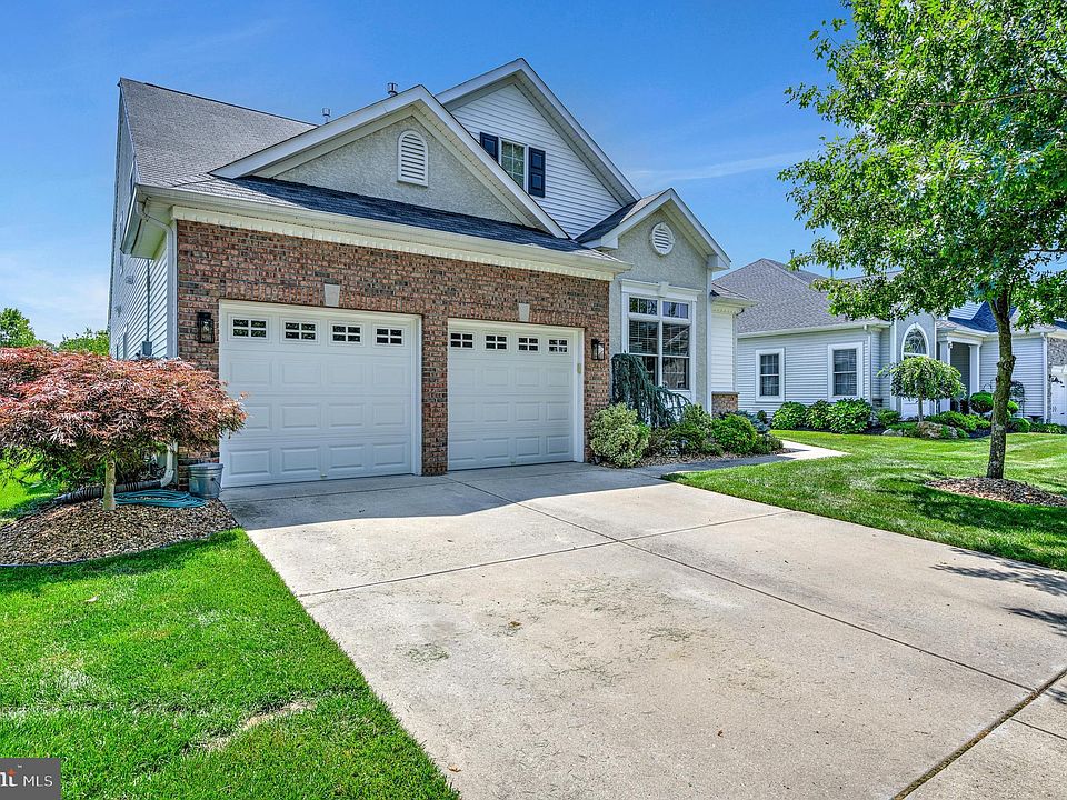 13 Lubrano Ln, Bordentown, NJ 08505 Zillow