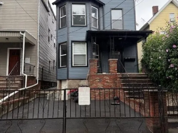 318 N 7Th St, Newark City, NJ 07107