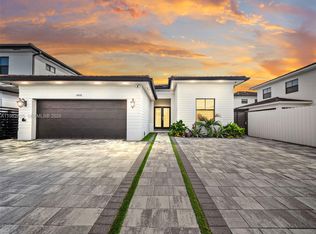 Coral Way By Luxcom, Miami, FL 33175