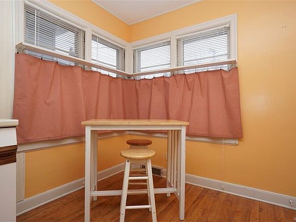 5th image of 43 E Depew Ave