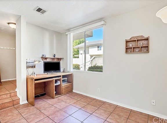 5th image of 12526 Green Willow Dr