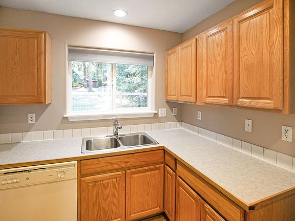 5th image of 87936 8th St