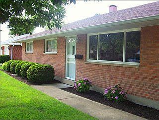 2nd image of 516 Redbud Ln