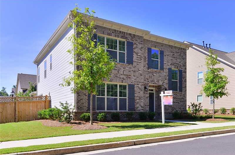 1st image of 767 Park Manor Dr SE