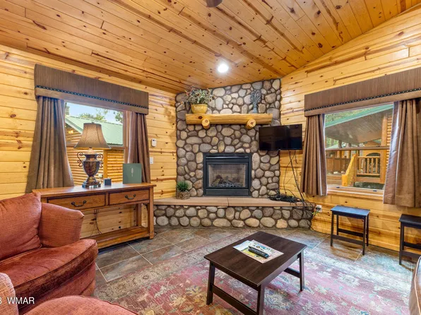 40 Main St #105, Greer, AZ 85927