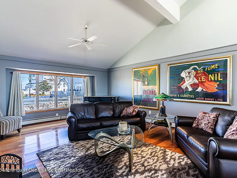 23 Harborside Dr W — Photo 16
