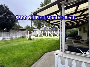 305 N 28th Ave, Yakima, WA 98902