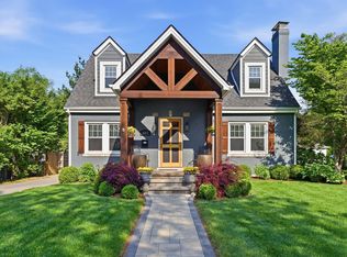 403 Chinoe Rd, Lexington, KY 40502