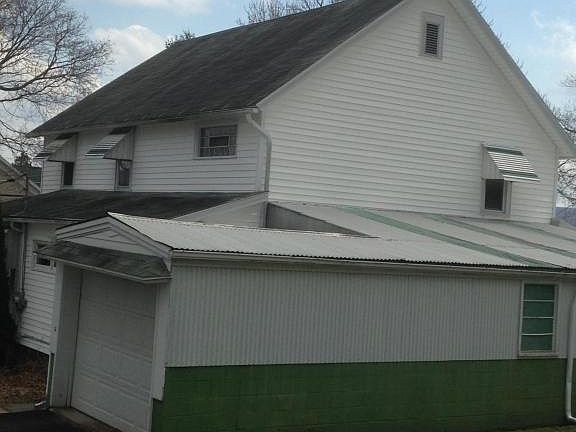 4th image of 631 Susquehanna St