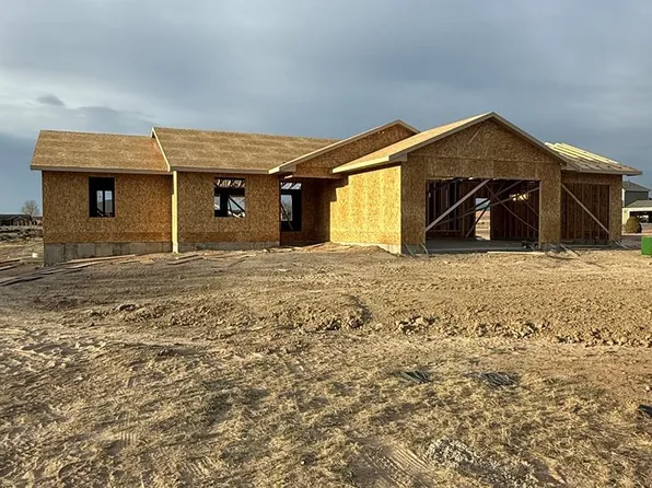 2094 W Woodstock Pl, Pueblo West, CO 81007