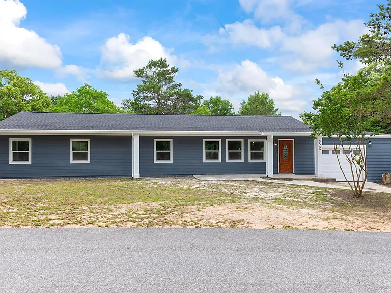 5507 Maverick Ln — Photo 1