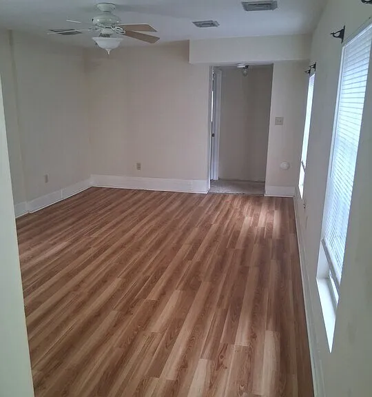 27 Fremont St #2 — Photo 4