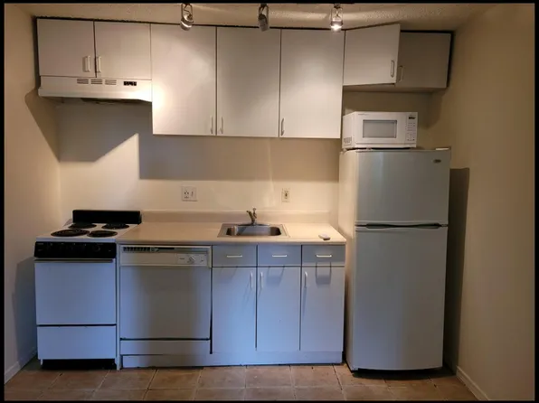 2937 76th Ave SE, Mercer Island, WA