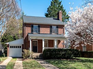 5015 44th St NW, Washington, DC 20016
